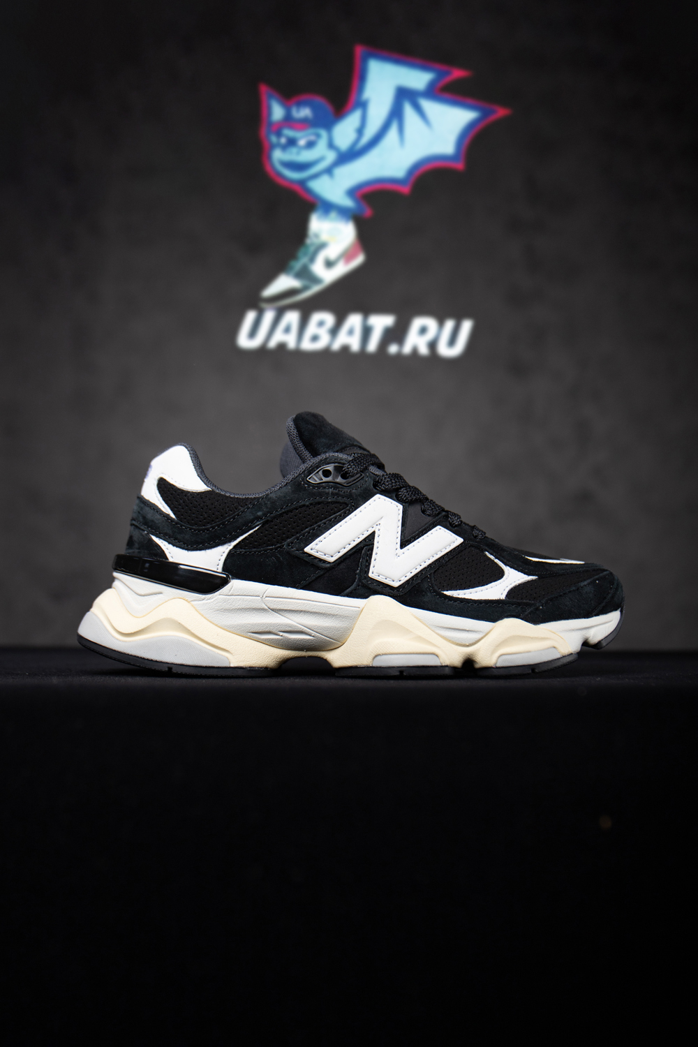 New Balance 9060 