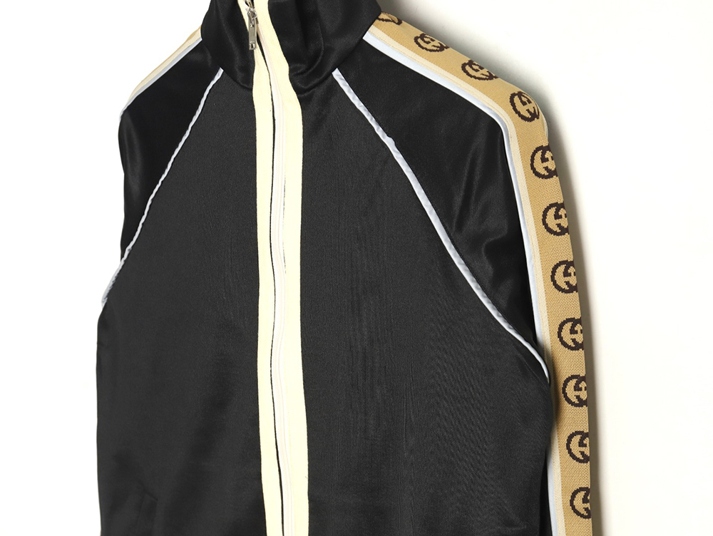Gucci classic side double G reflective tape jacket