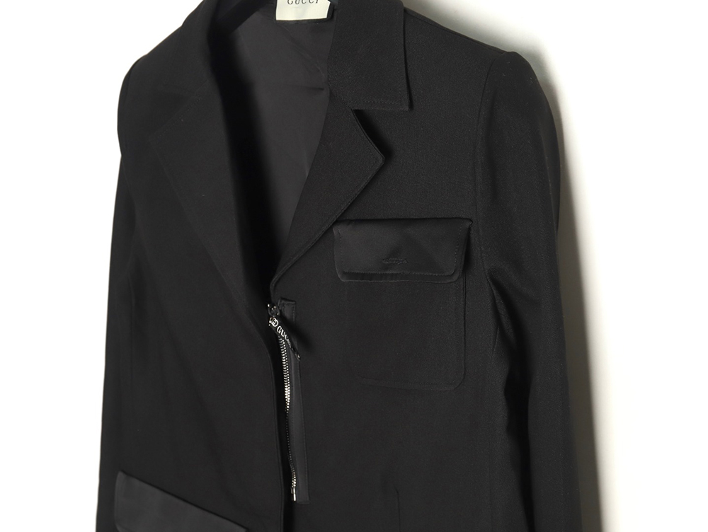 Gucci Solid Satin Wool Jacket Suit