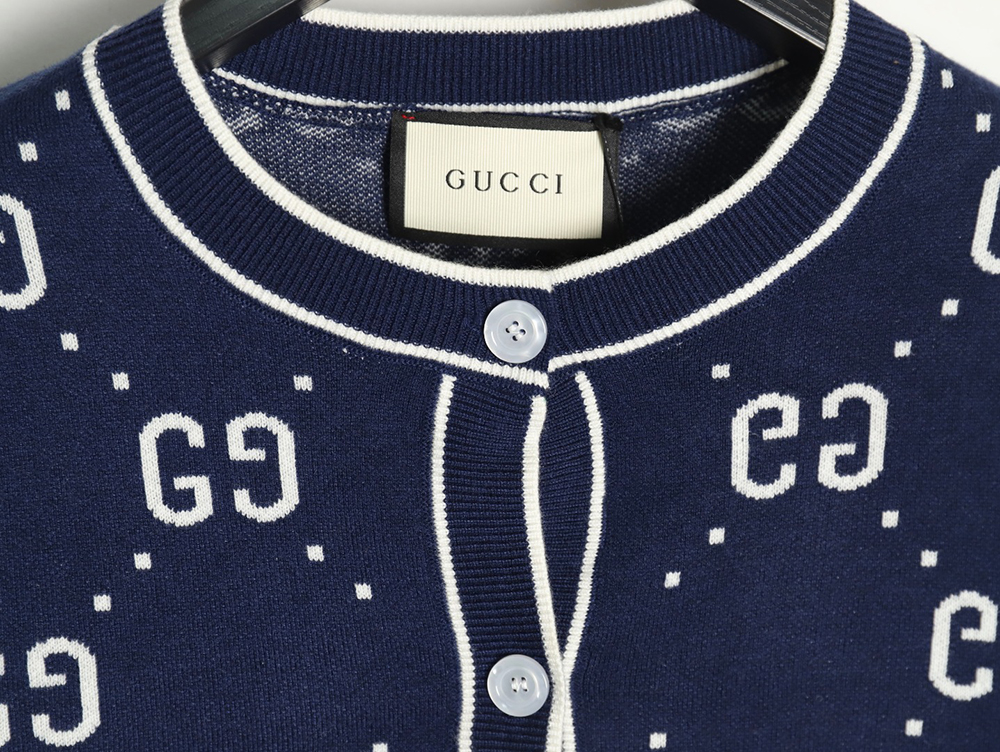 Gucci Double G Jacquard Crew Neck Cardigan Sweater TSK1