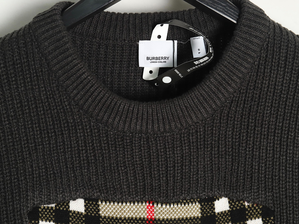 Burberry Vintage color block logo intarsia knit sweater
