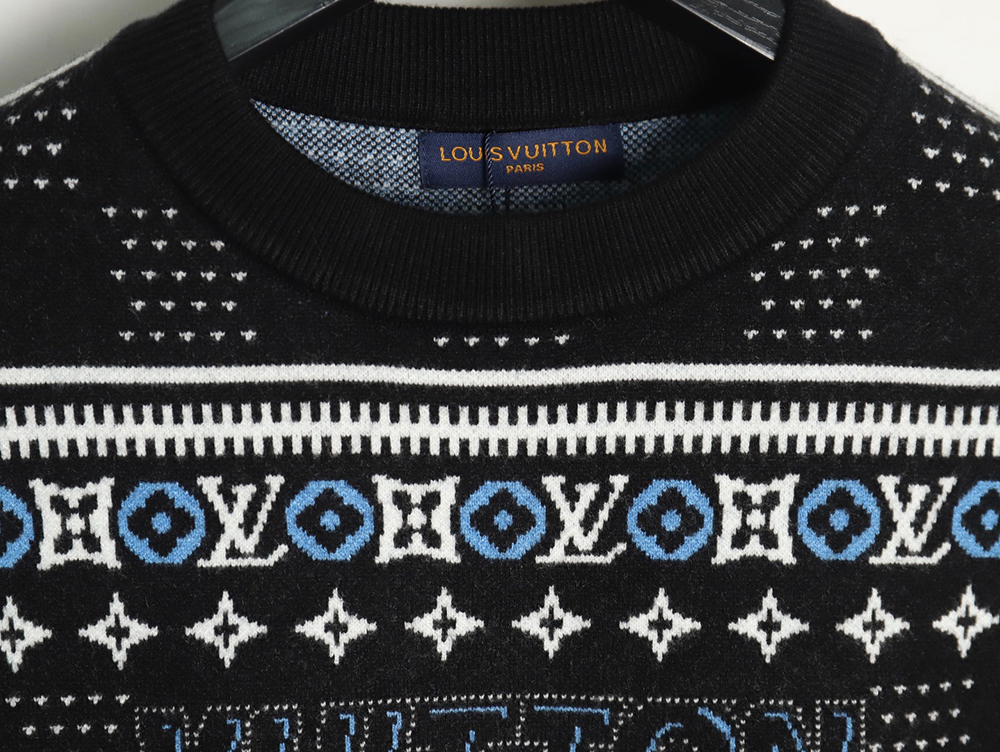 Louis Vuitton ski crew neck sweater