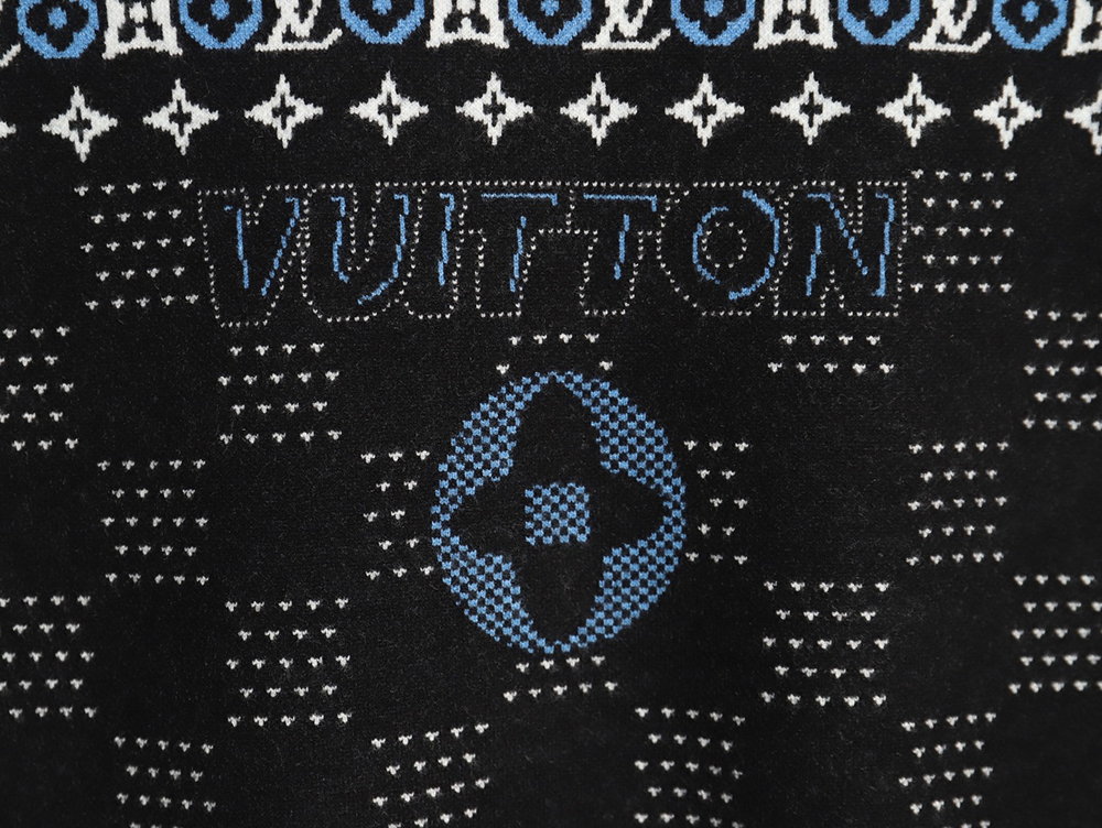 Louis Vuitton ski crew neck sweater