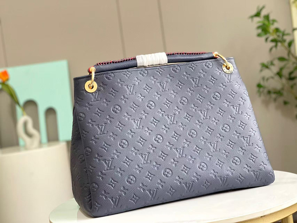 Louis Vuitton Bags M43750 47*32*22cm