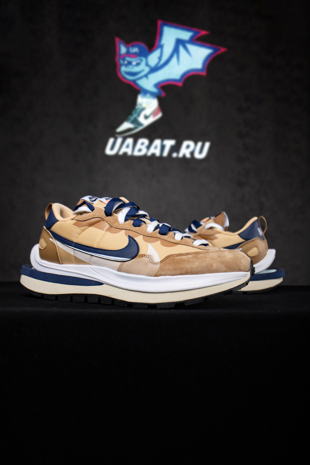 SACAI X VAPORWAFFLE 
