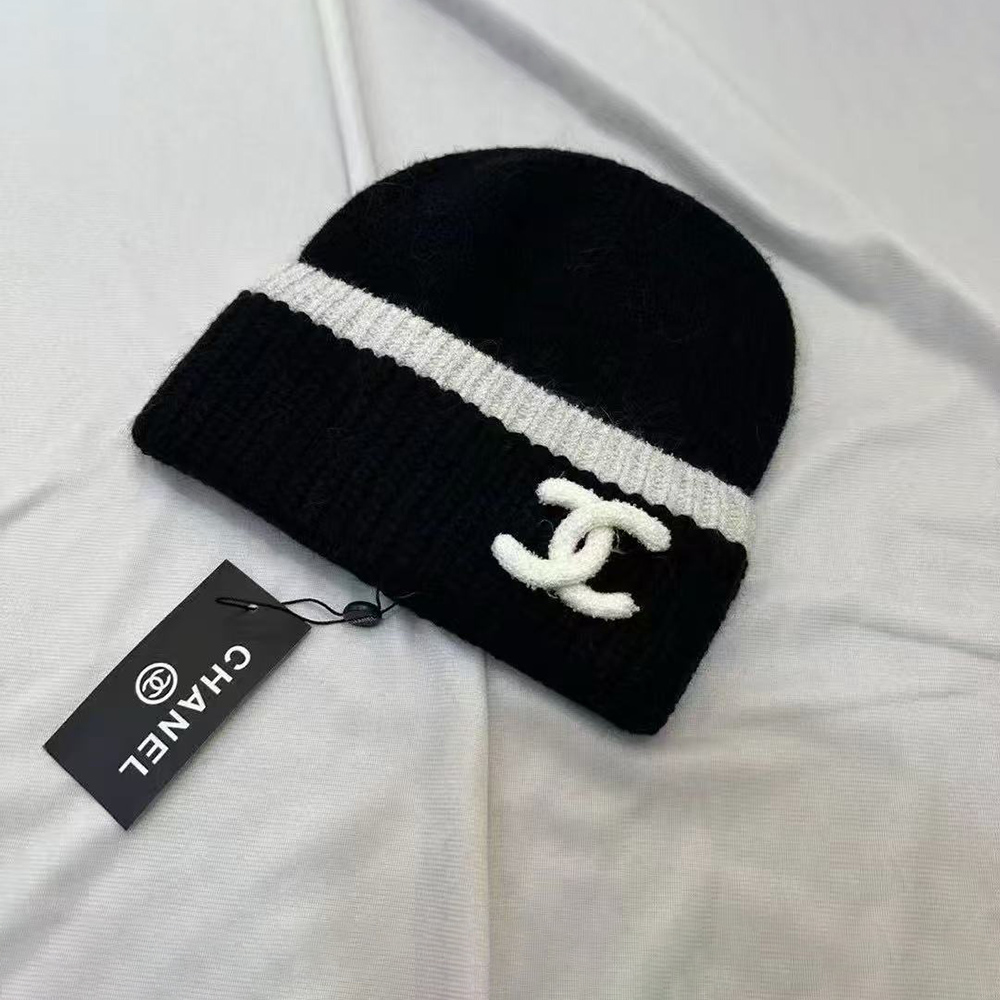 Chanel Cashmere Black Hats 132250