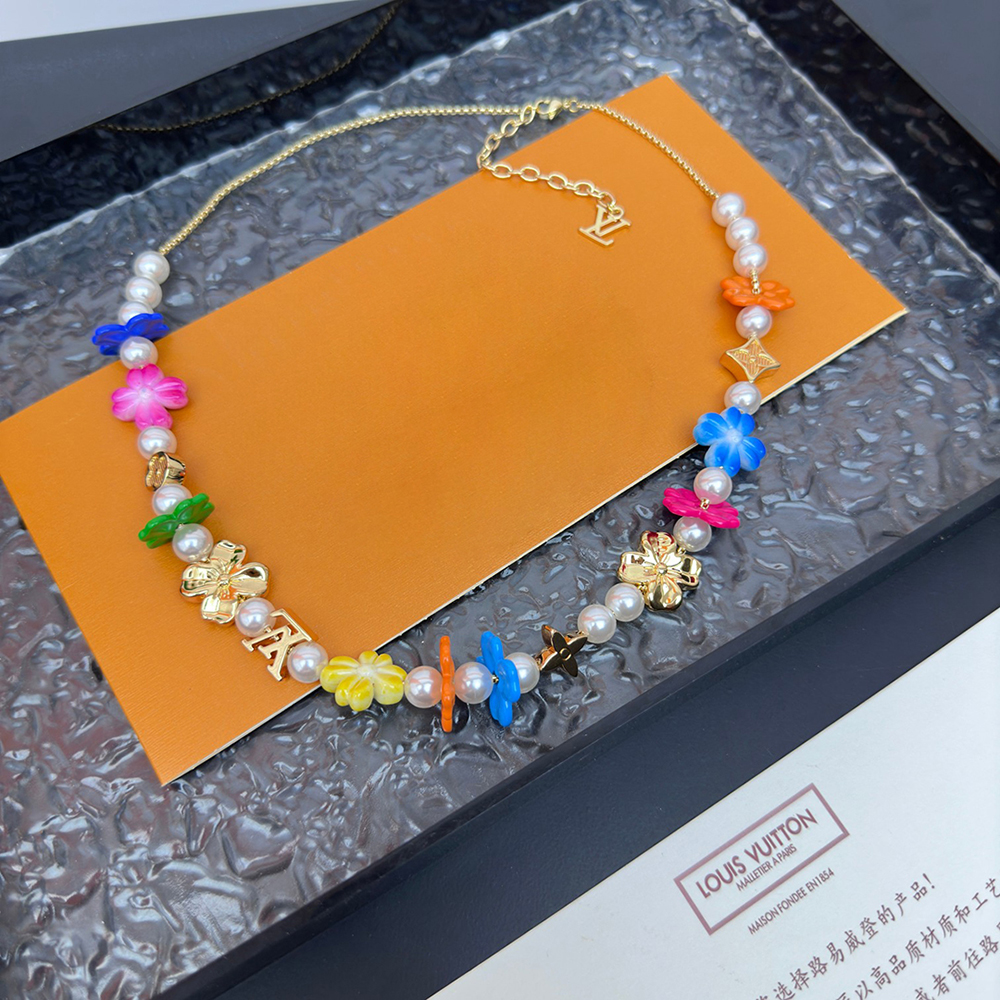 Louis Vuitton Surfin' Flower Necklaces M01863