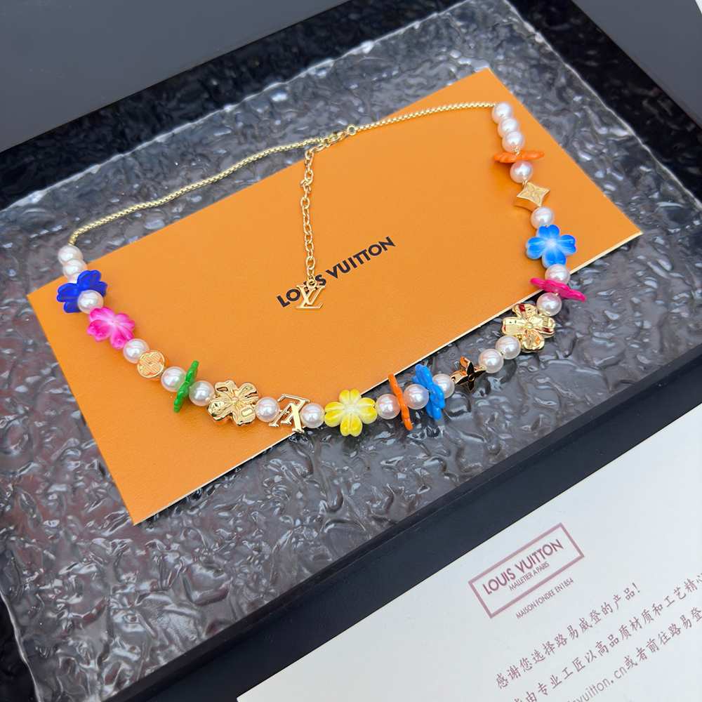 Louis Vuitton Surfin' Flower Necklaces M01863