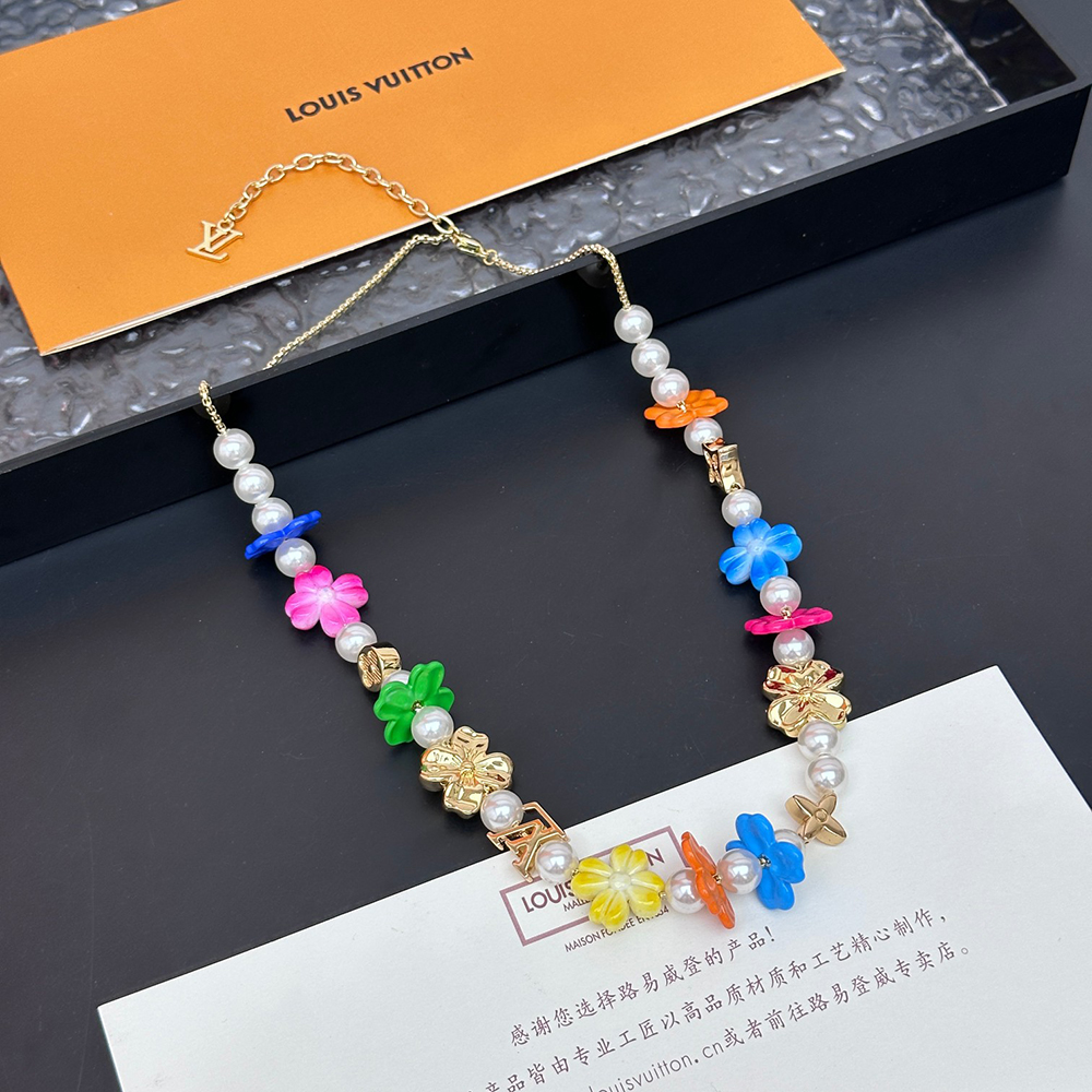 Louis Vuitton Surfin' Flower Necklaces M01863