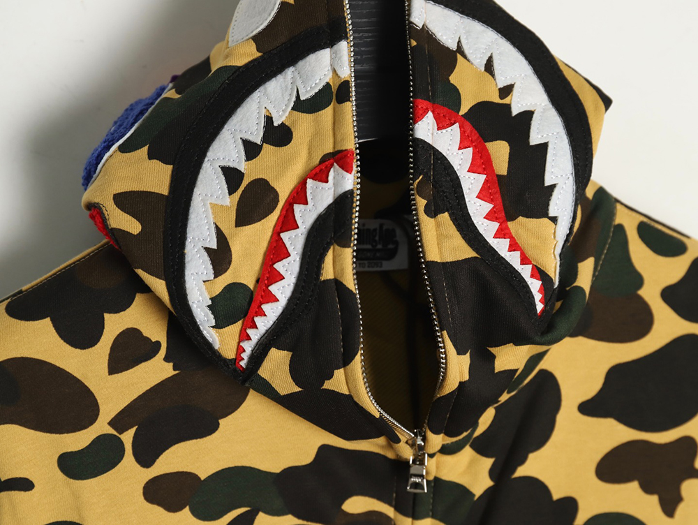 BAPE shark head tiger head zipper camouflage double hooded hoodie