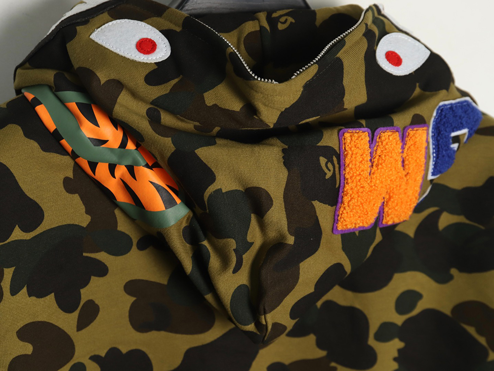 BAPE shark head tiger head zipper camouflage double hooded hoodie TSK1