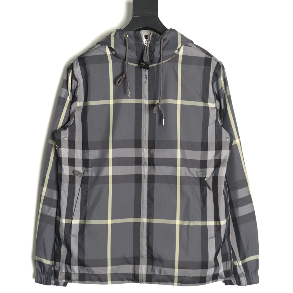 Burberry Check Reversible Hooded Jacket TSK1