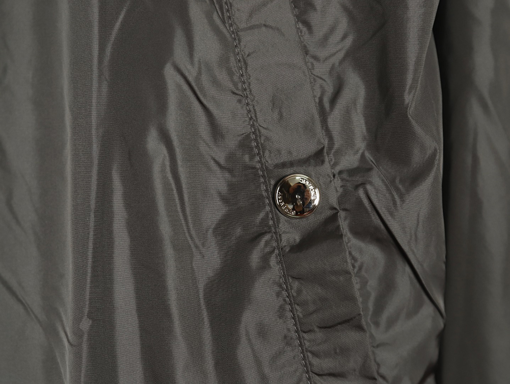 Burberry Check Reversible Hooded Jacket TSK1