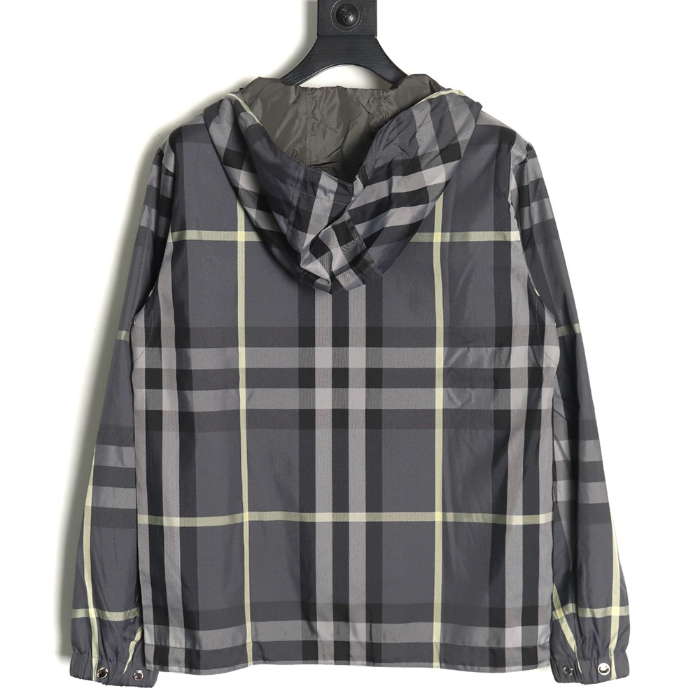 Burberry Check Reversible Hooded Jacket TSK1
