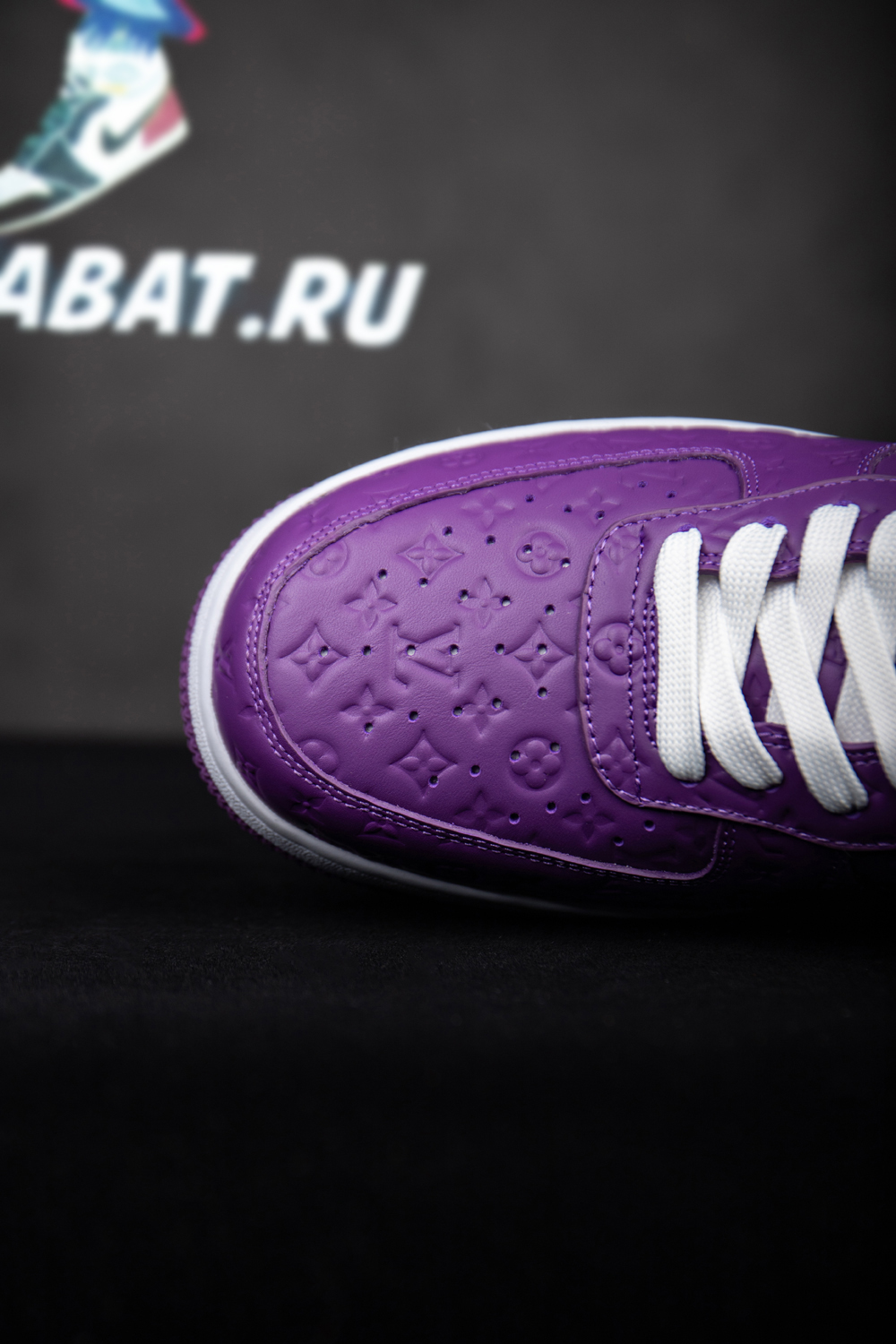 Louis Vuitton x Nike Air Force 1 Low F&F "Purple"