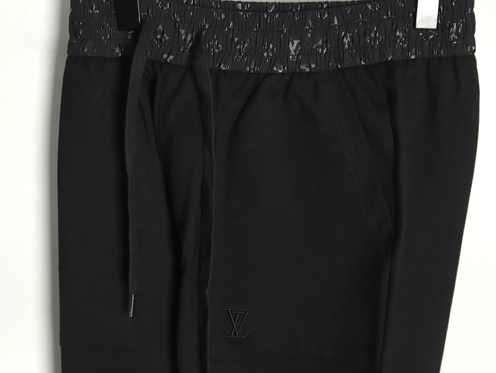 Louis Vuitton embroidered logo trousers TSK1