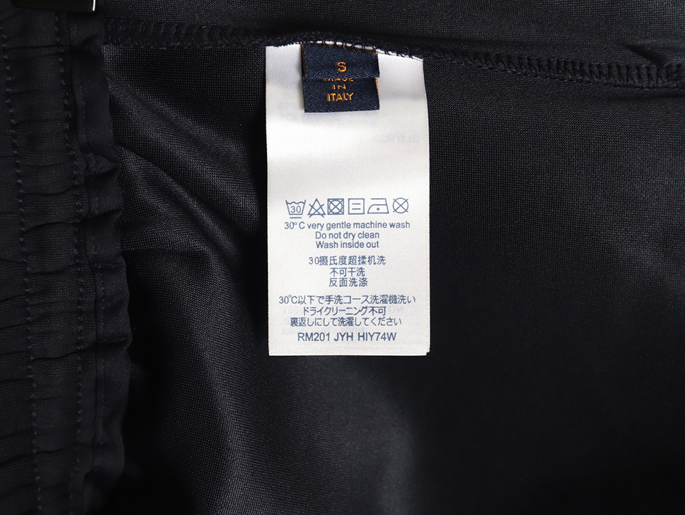 Louis Vuitton pocket embroidered logo cotton cargo trousers TSK1