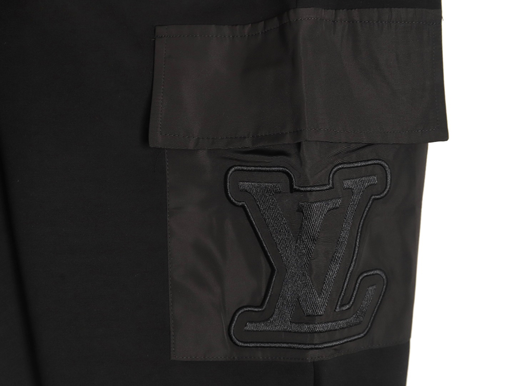 Louis Vuitton pocket embroidered logo cotton cargo trousers TSK2