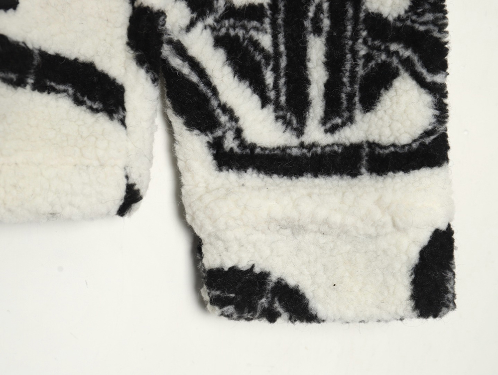 Moose Knuckles lambswool zip-up jacket