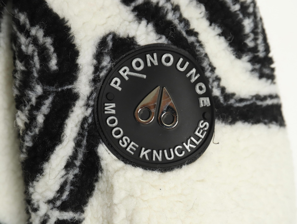 Moose Knuckles lambswool zip-up jacket