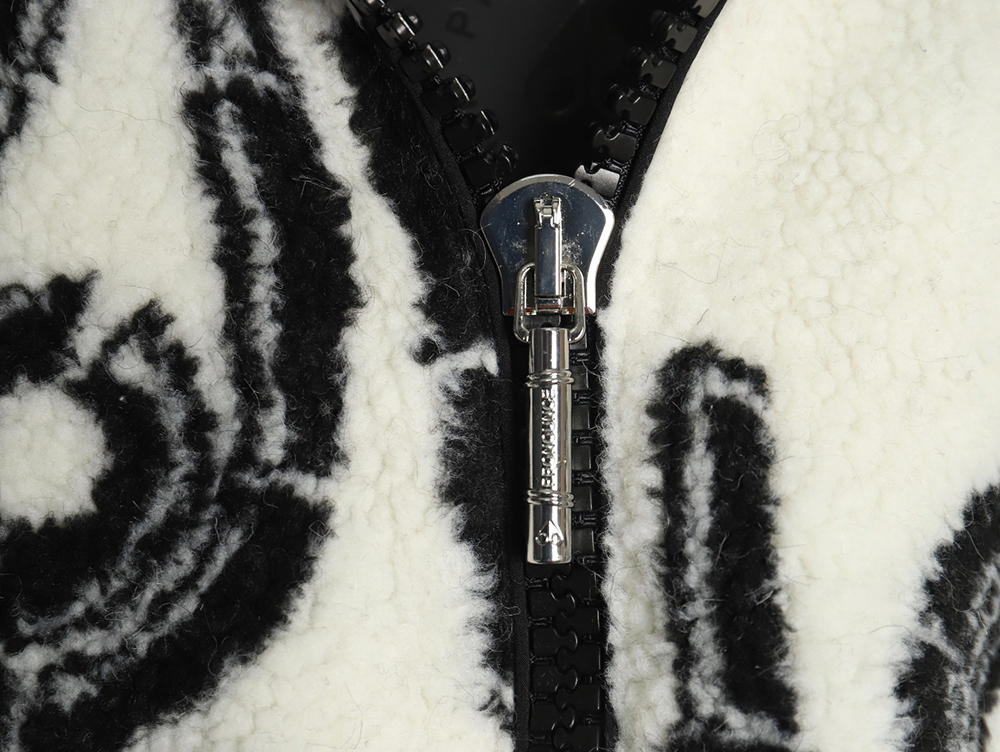 Moose Knuckles lambswool zip-up jacket