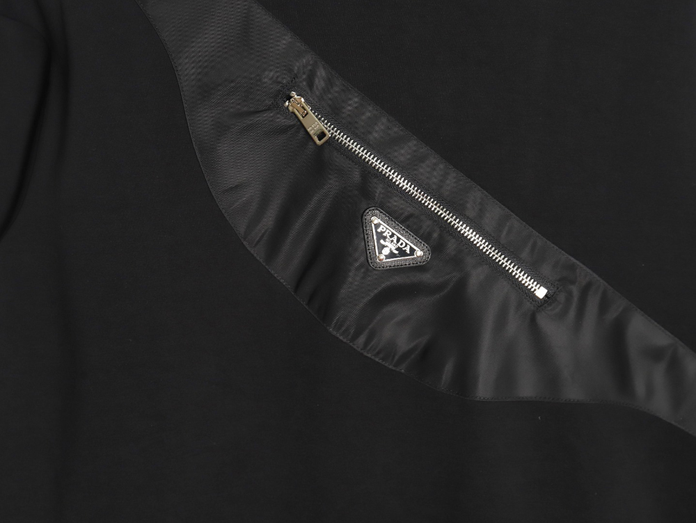 Prada Backpack Crewneck Sweatshirt TSK1
