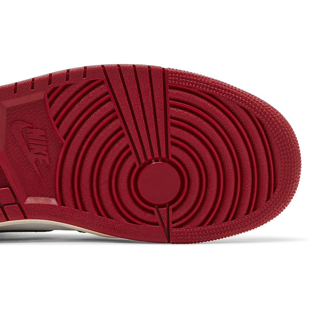 Air Jordan 1 Retro High OG 'Black Toe Reimagined'