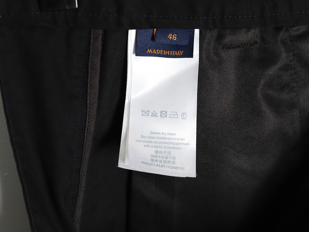 Louis Vuitton pocket embroidered label cargo trousers