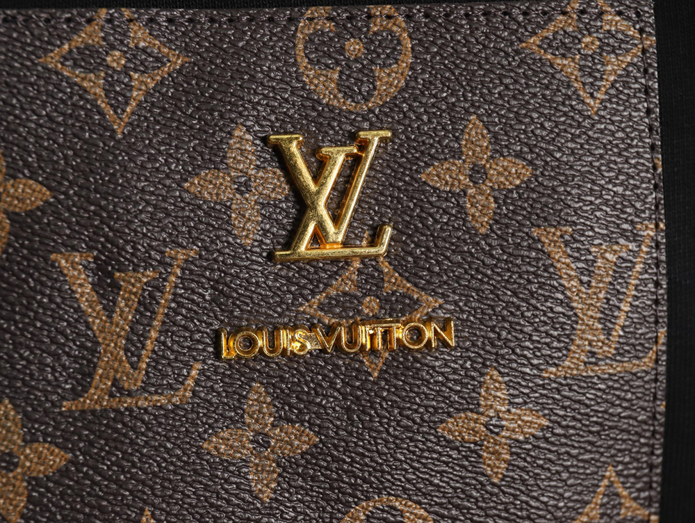 Louis Vuitton presbyopia leather label cotton sweatshirt TSK1