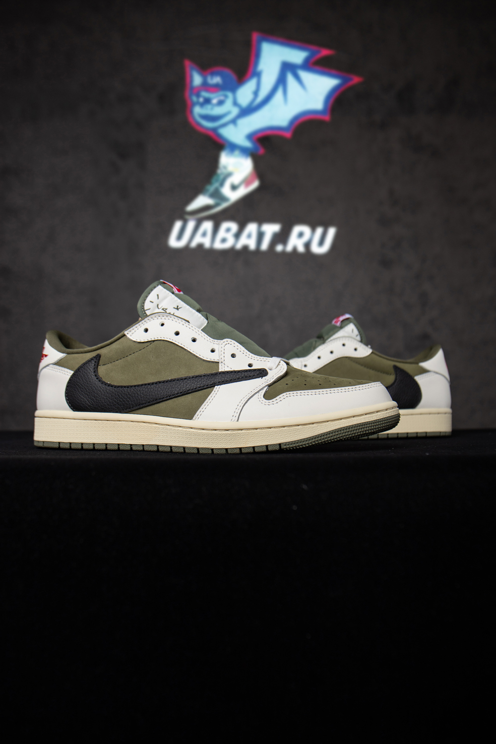 Travis Scott x Air Jordan 1 Low OG SP 