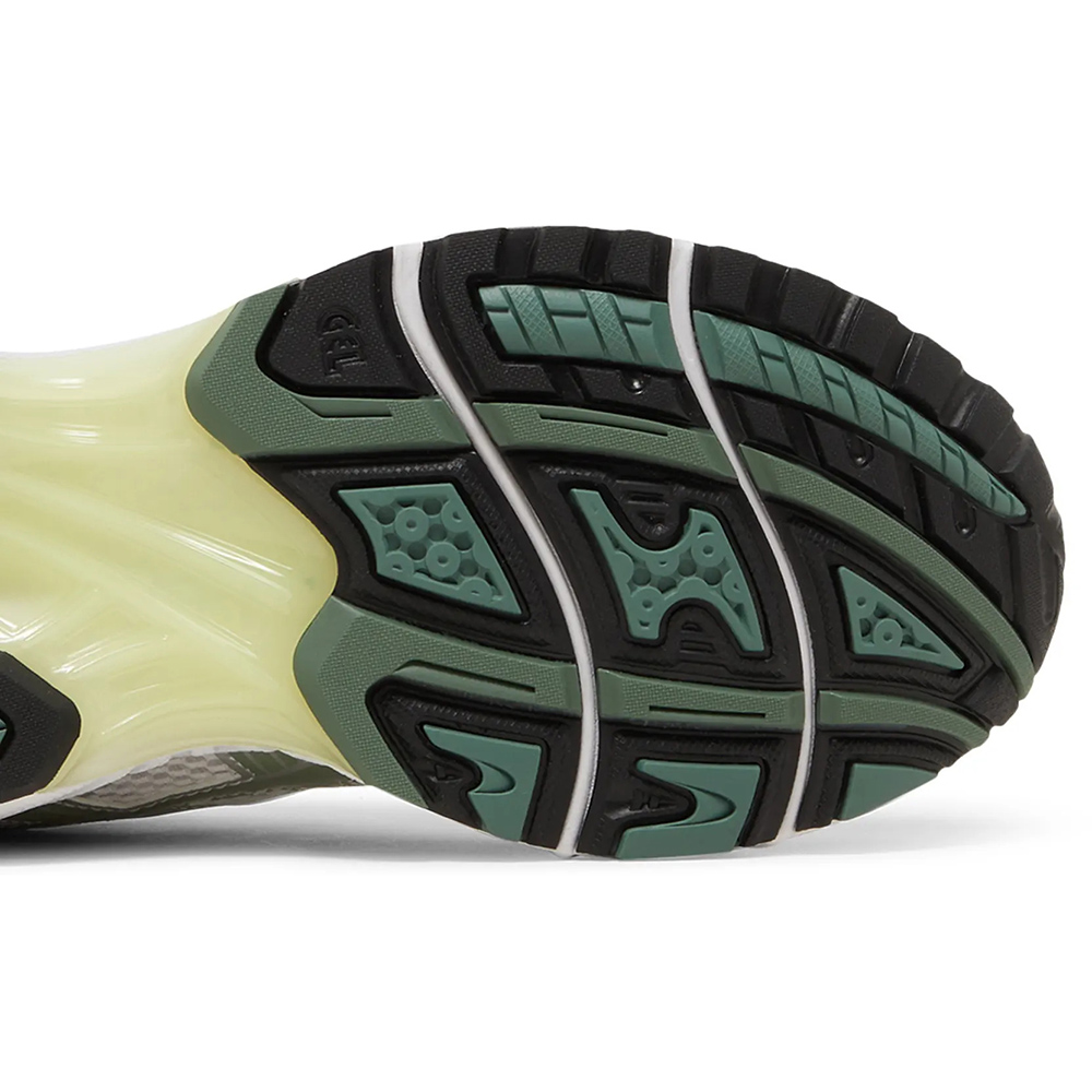 Asics Gel Kayano 14 