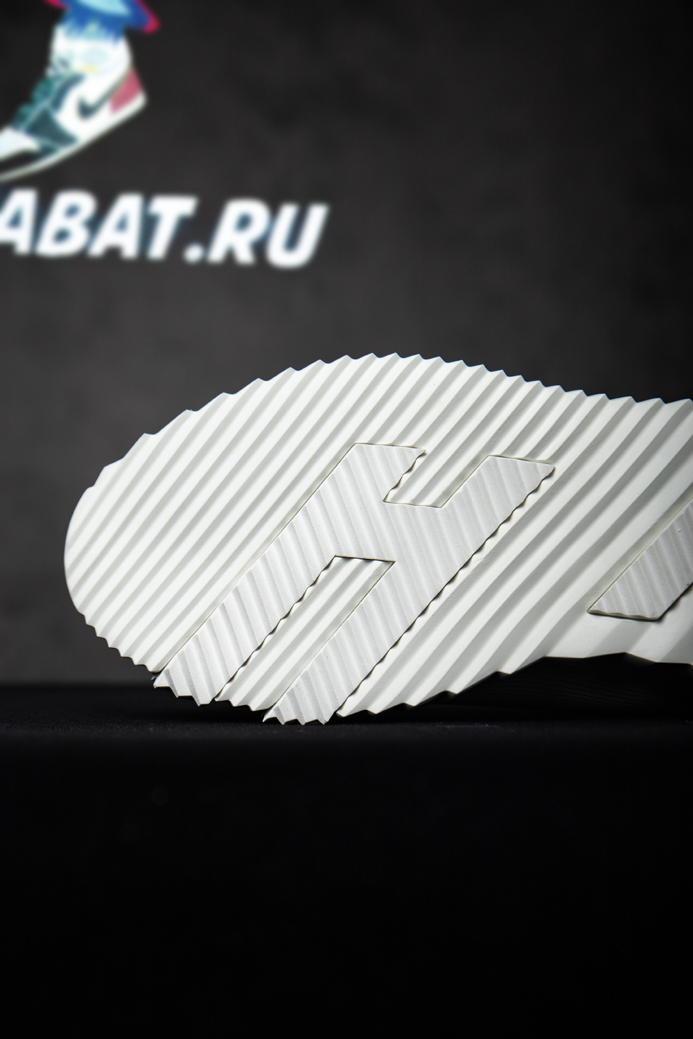 Hermes Bouncing sneaker“White Grey”