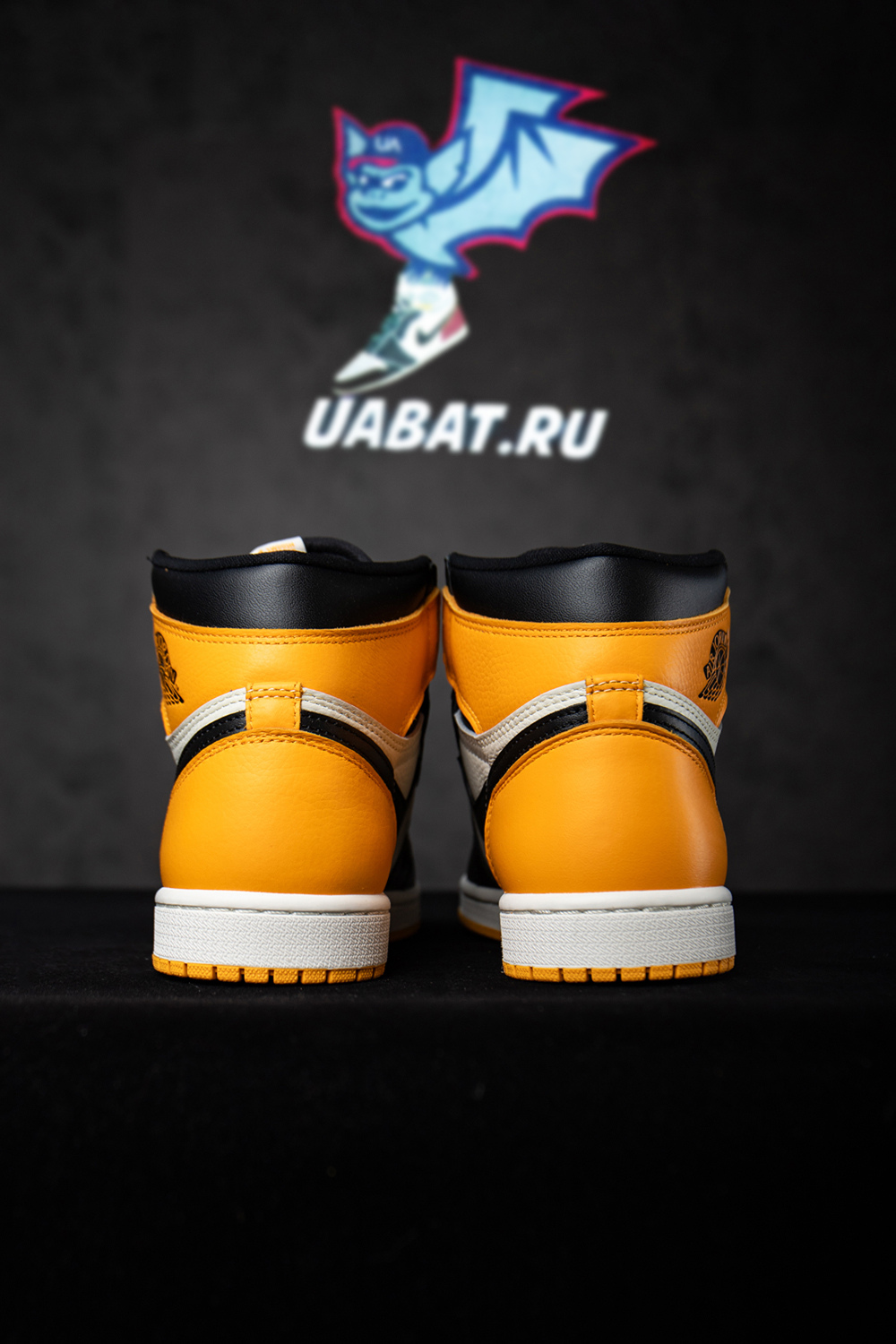 AIR JORDAN 1 HIGH OG “TAXI”