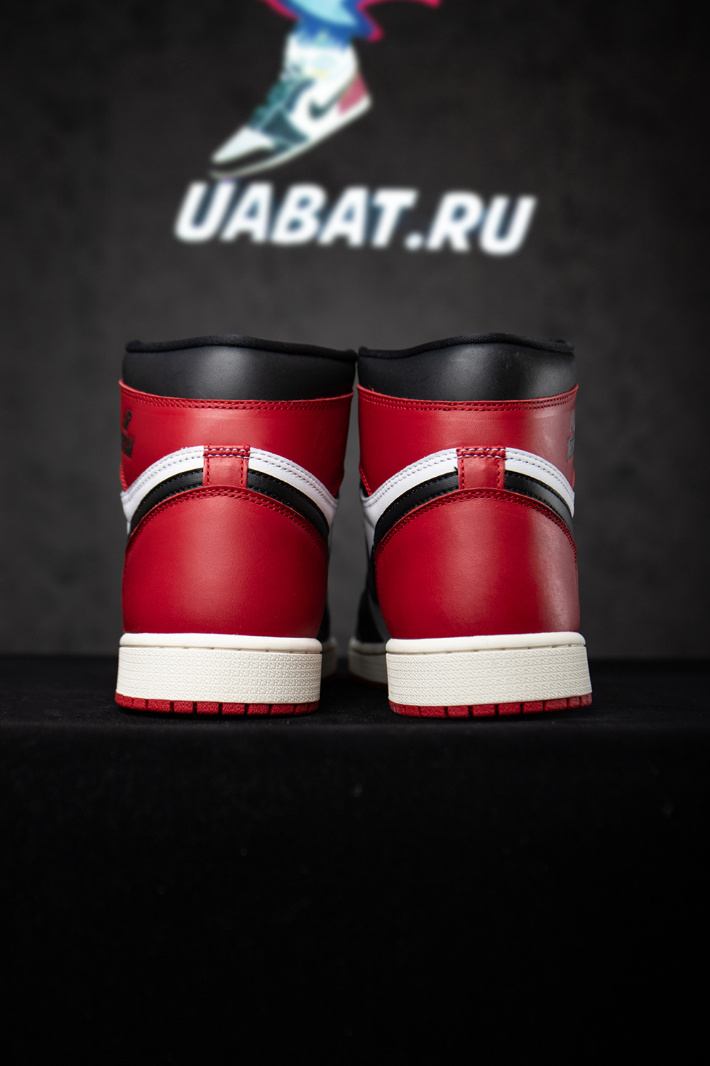 Air Jordan 1 Retro High OG 'Black Toe Reimagined'