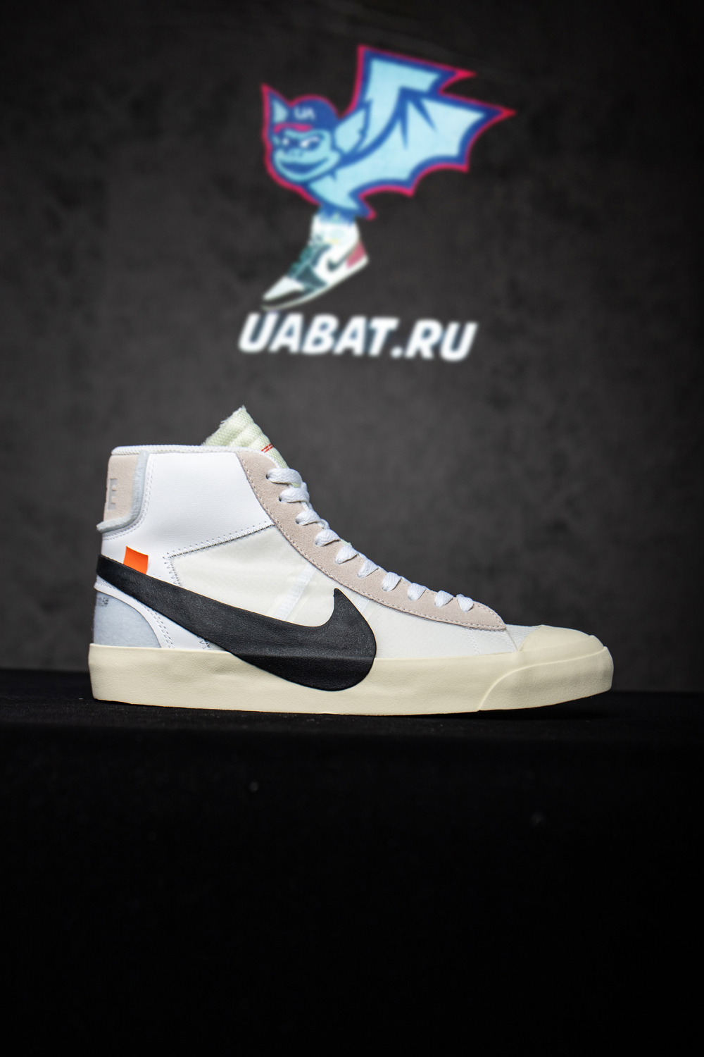 Off-White x Blazer Mid 