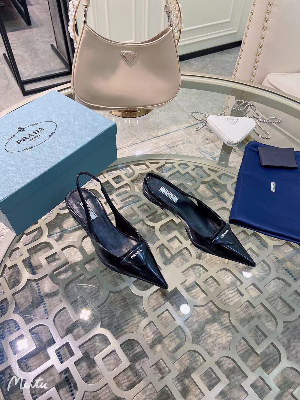 Prada Patent leather slingback pumps height：3cm