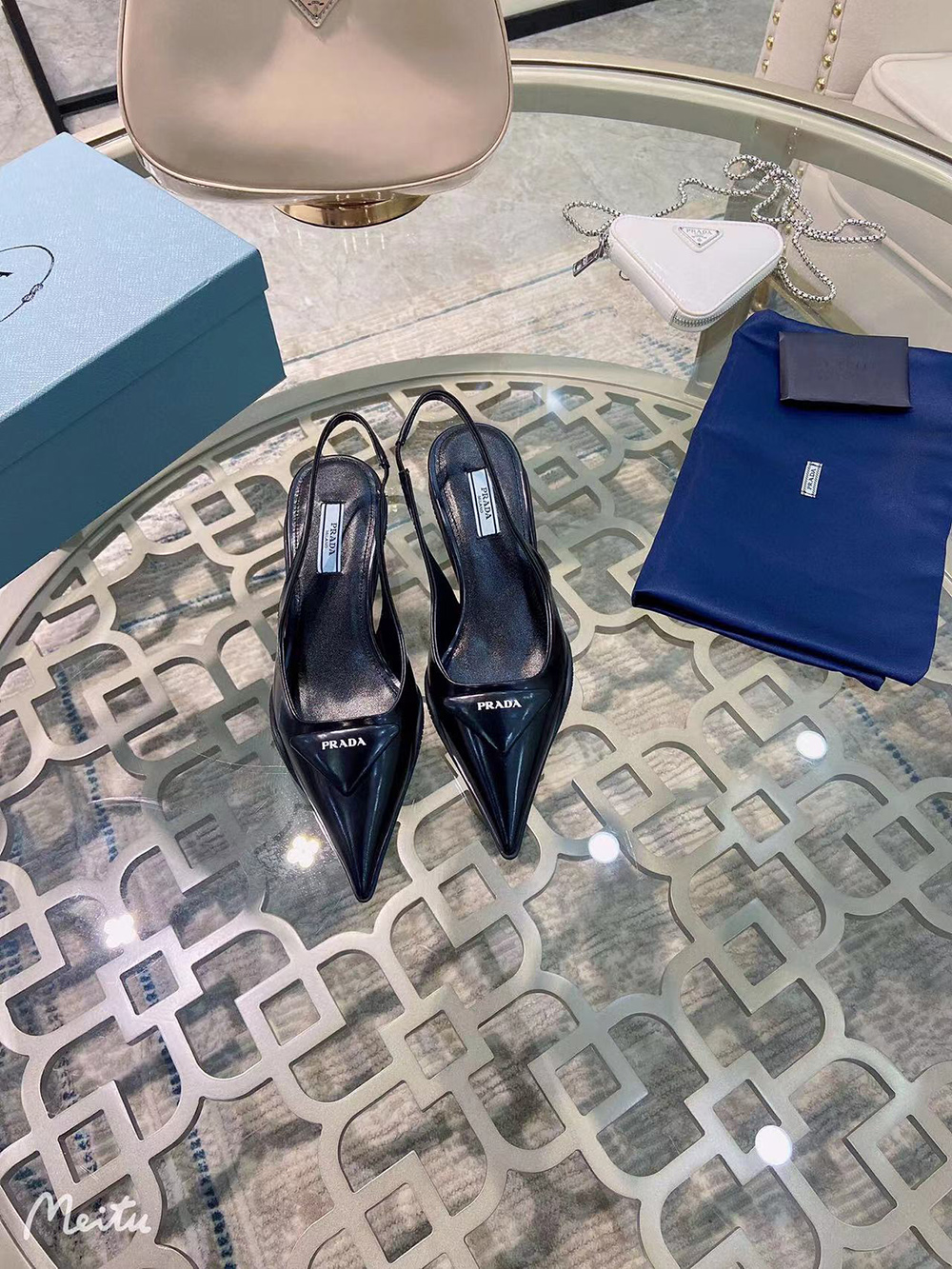 Prada Patent leather slingback pumps height：3cm