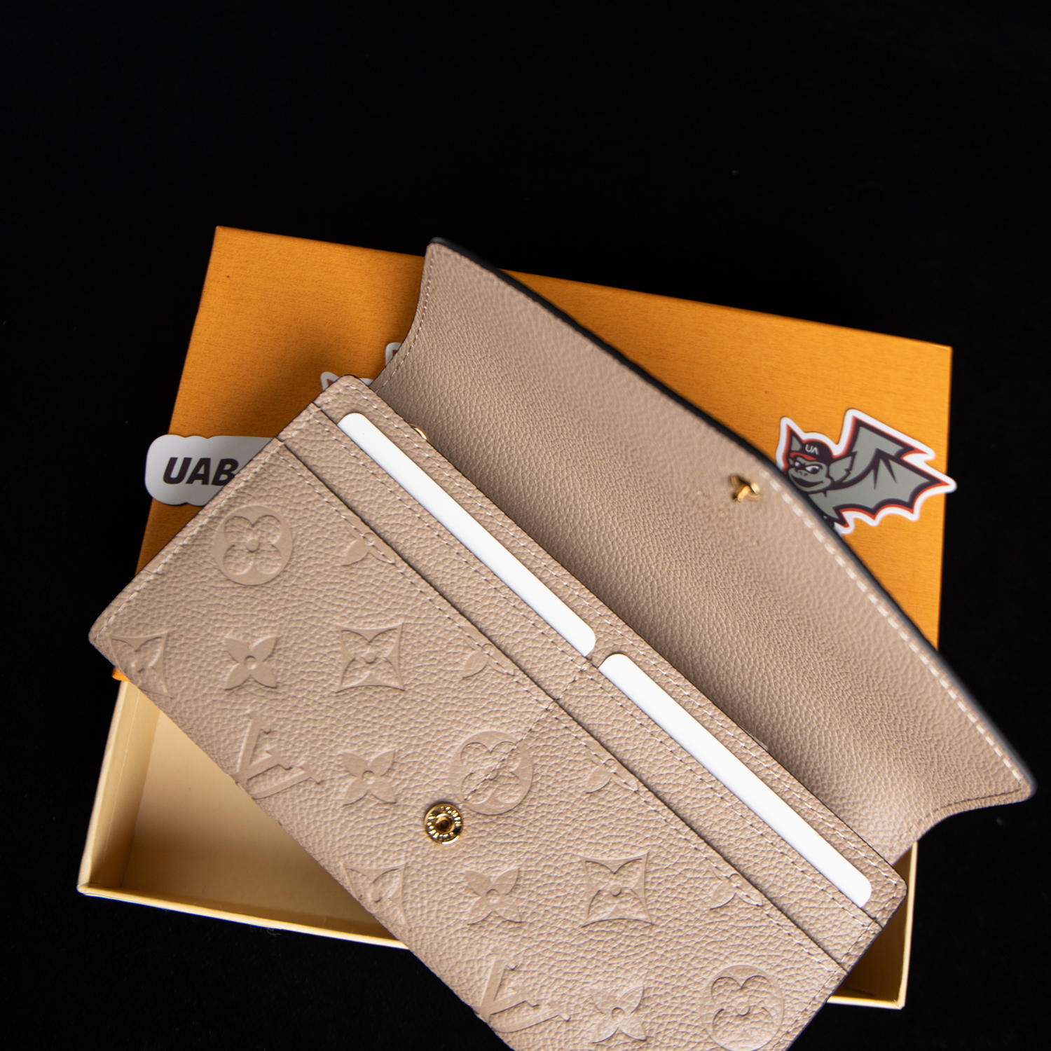 Louis Vuitton Wallets M82256 19*10.5*2cm