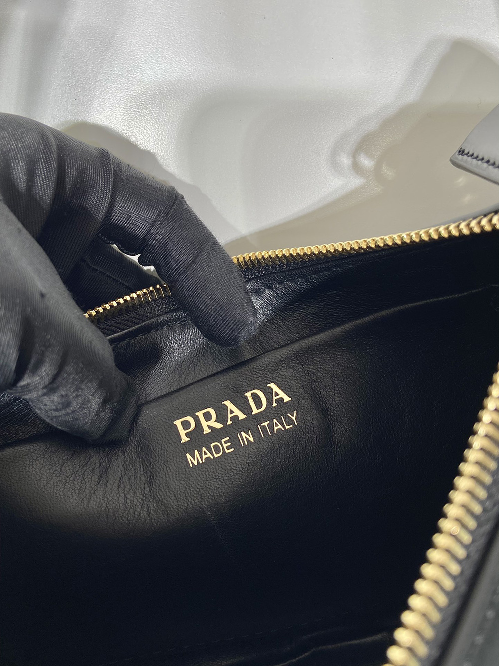 Prada Bags 1BC194 22.5*18.5*6.5cm