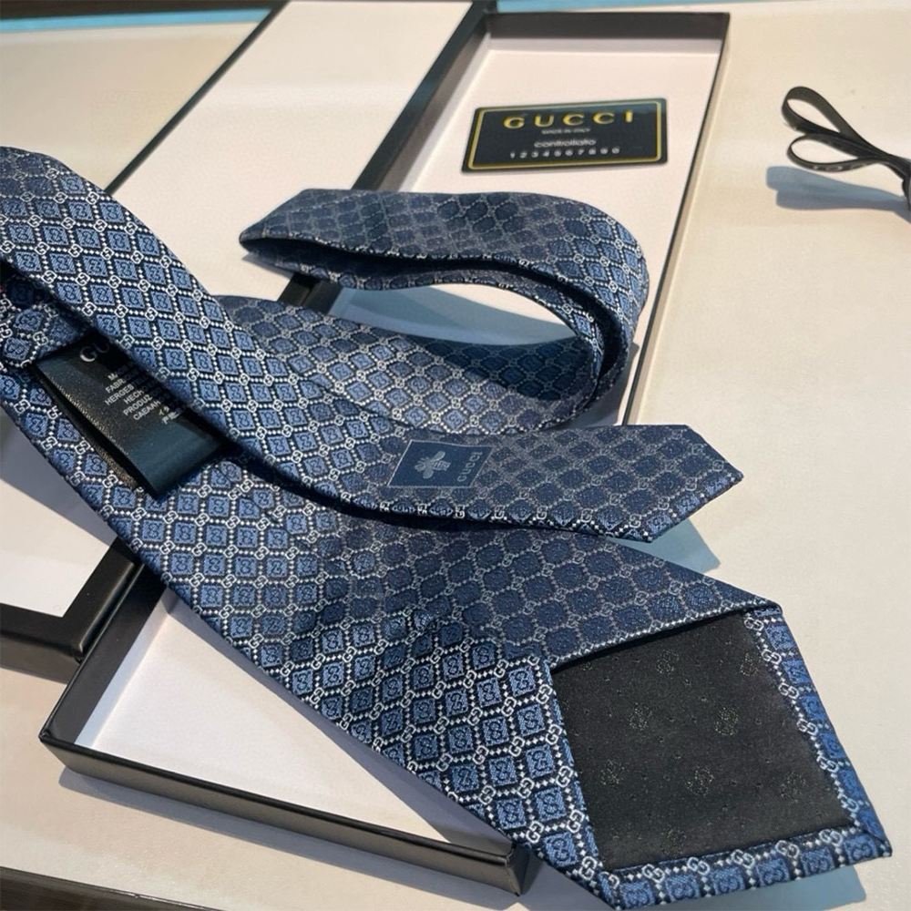 Gucci GG Silk Jacquard Tie 816002 7*146cm