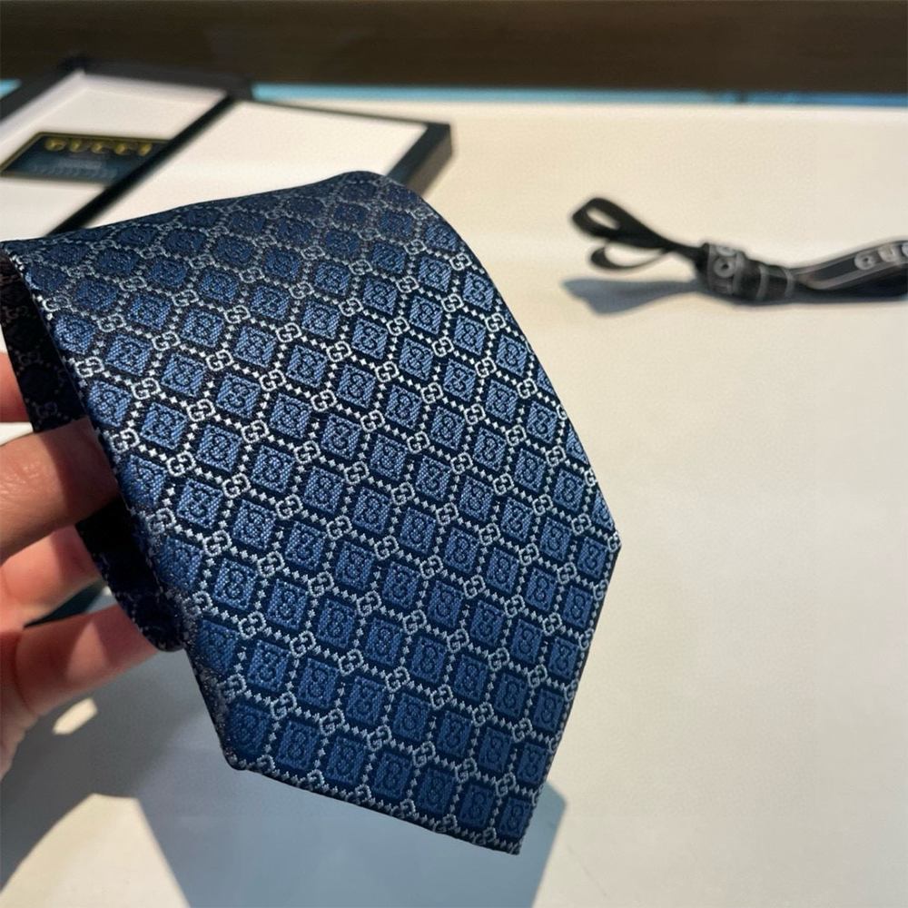 Gucci GG Silk Jacquard Tie 816002 7*146cm