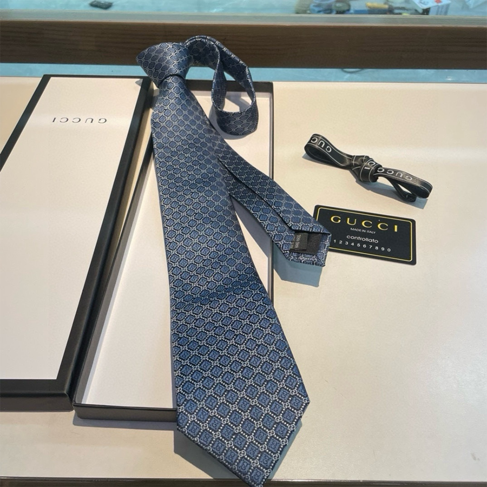 Gucci GG Silk Jacquard Tie 816002 7*146cm