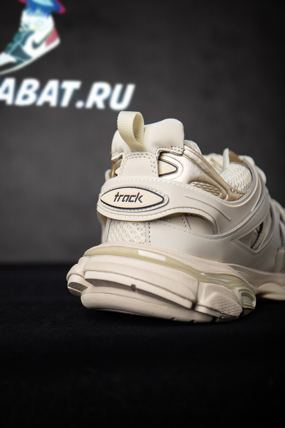 BALENCIAGA TRACK SNEAKER IN BEIGE
