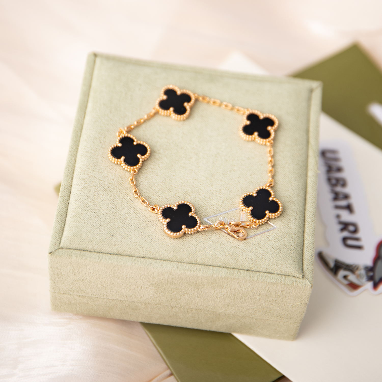 Van Cleef & Arpels Bracelet V79249