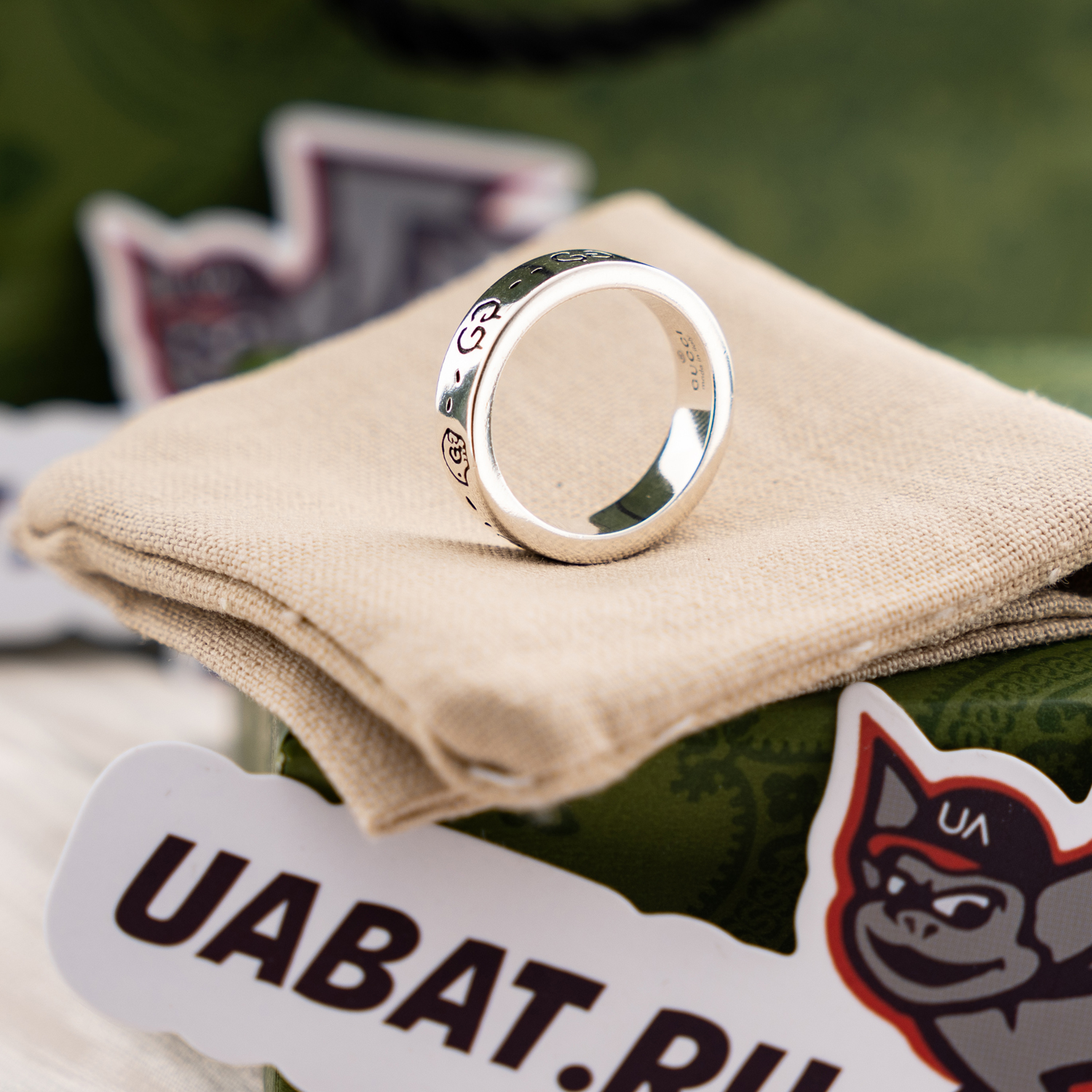 Gucci Ghost rings