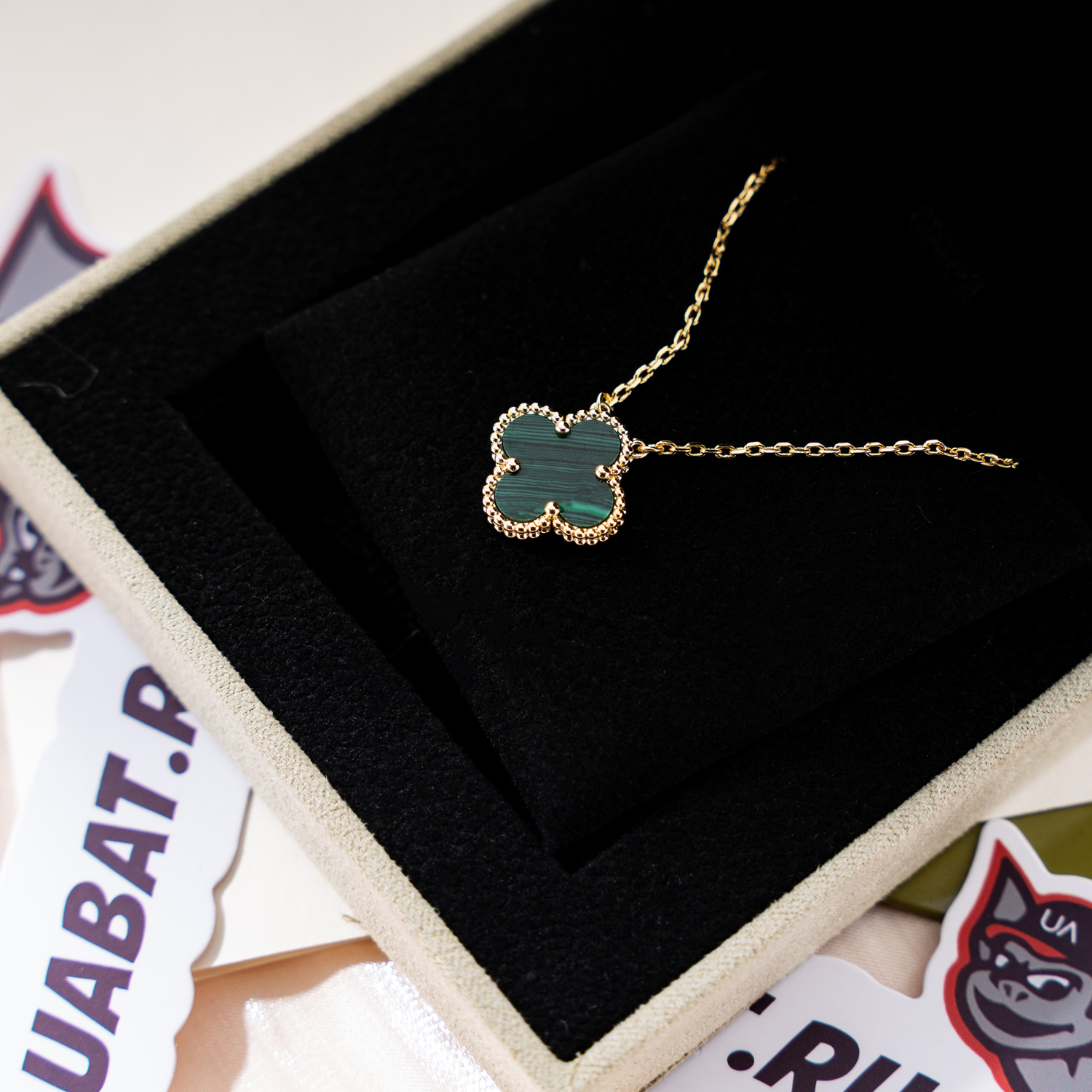 Van Cleef & Arpels Jewelry Necklaces DF605985