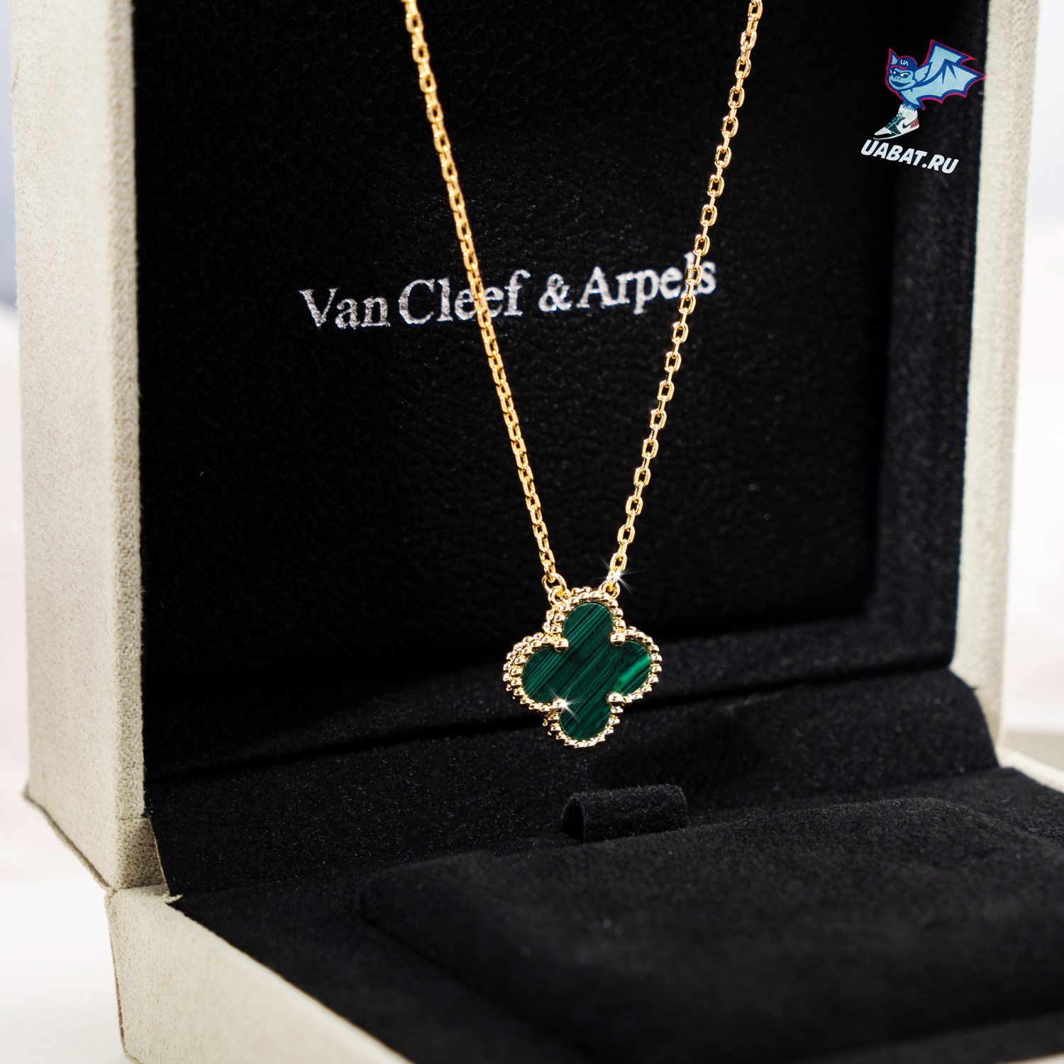 Van Cleef & Arpels Jewelry Necklaces DF605985