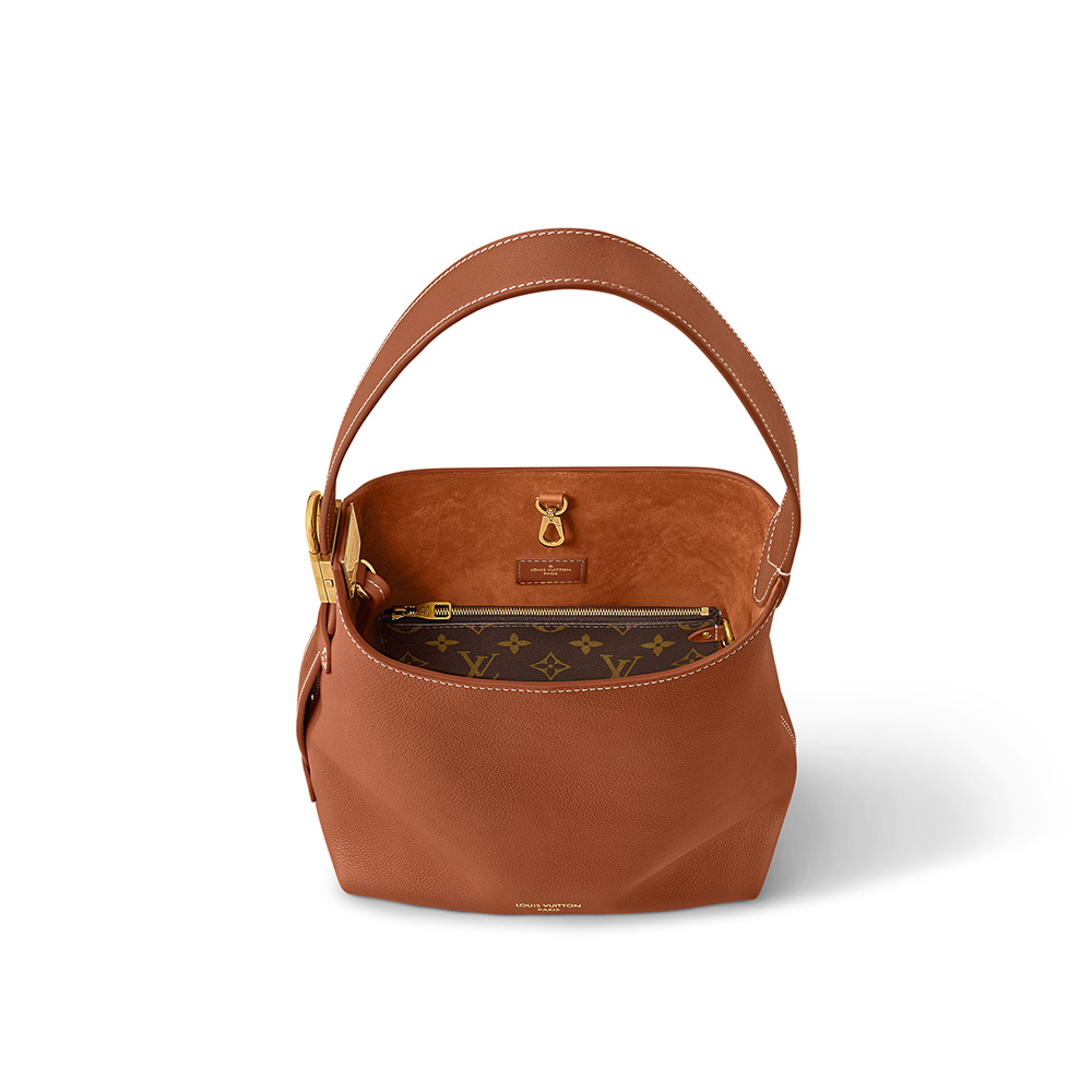 Louis Vuitton Low Key Hobo PM Bags M25354 28*16*24cm