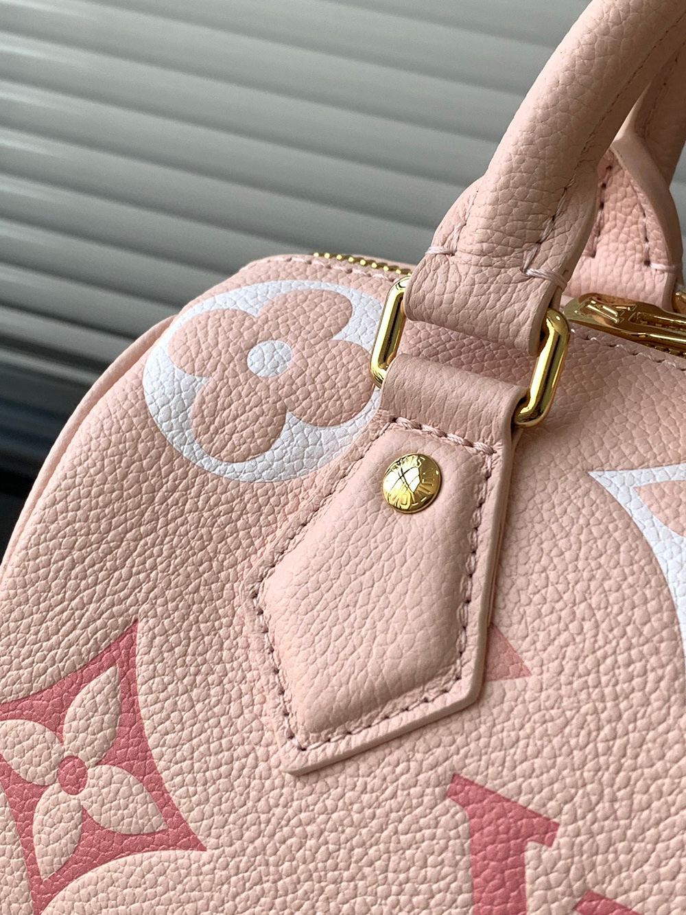 Louis Vuitton Speedy Bandoulière 20 Bags M46397 20*13*12cm