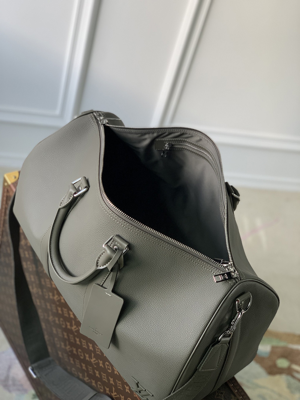 Louis Vuitton Keepall Bandoulière 50 Bags M21536 50*29*23cm